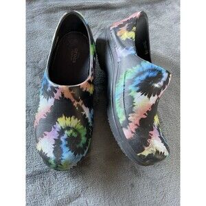 Crocs Clog Womens 8 Black Neria Pro II Tye Dye Slip Resistant Nurse Comfort Shoe